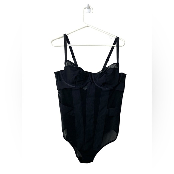 🆕Torrid - Mesh Strappy Bodysuit - Picture 9 of 12